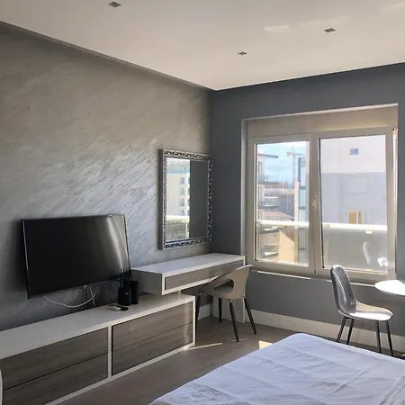 Apartment Status-m Franca Sea View