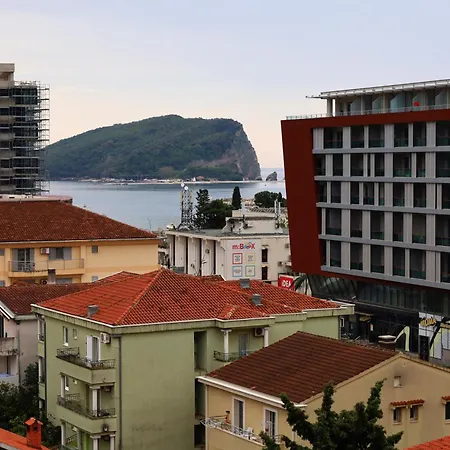Apartment Status-m Franca Sea View *